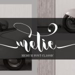 Metic Calligraphy Font